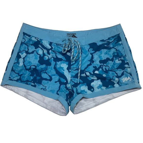 Huk Pants - Huk Board Shorts Women’s Size 14 Blue Camo Performance Fishing Swim Beach Resort